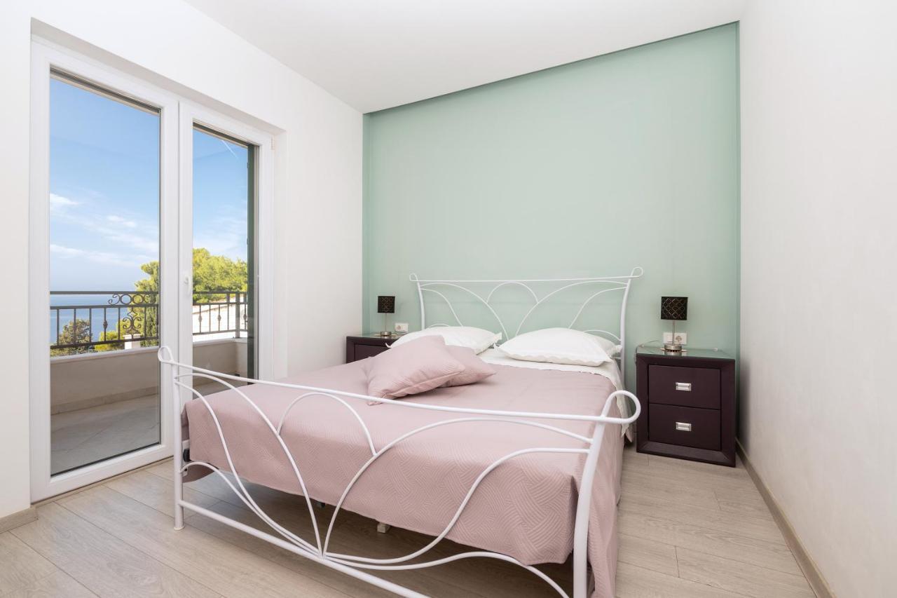 Apartments Talija ตราสนิสเซ ภายนอก รูปภาพ