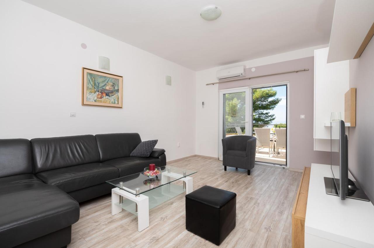 Apartments Talija ตราสนิสเซ ภายนอก รูปภาพ