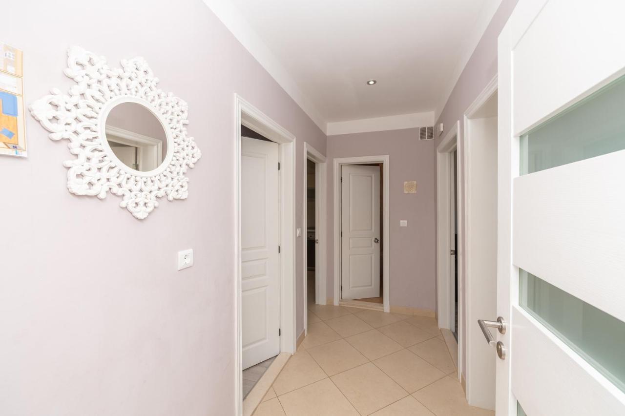 Apartments Talija ตราสนิสเซ ภายนอก รูปภาพ